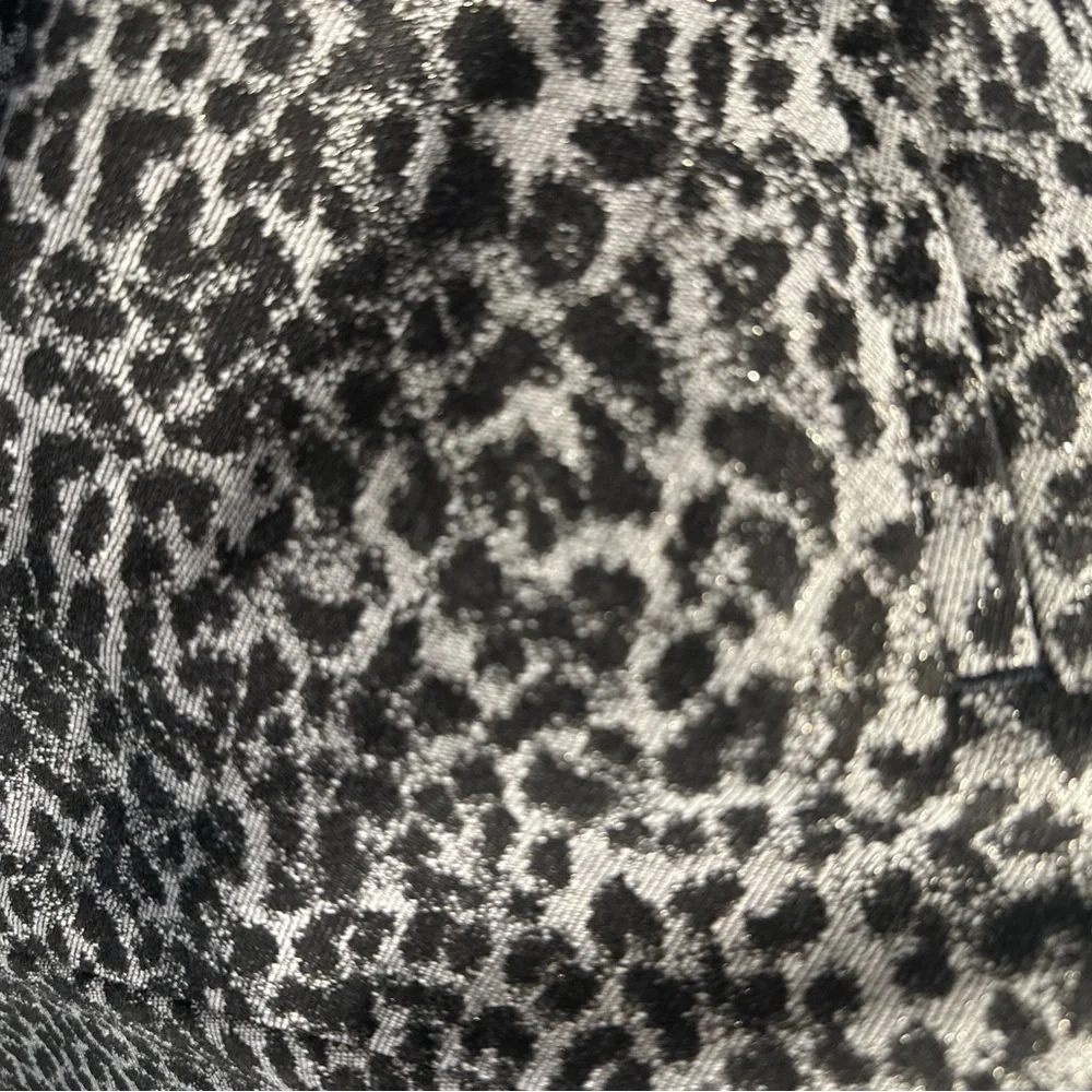 NWT Banana Republic size 14 Mid-rise Sloan Leopard pants. Black and white - Picture 2 of 6